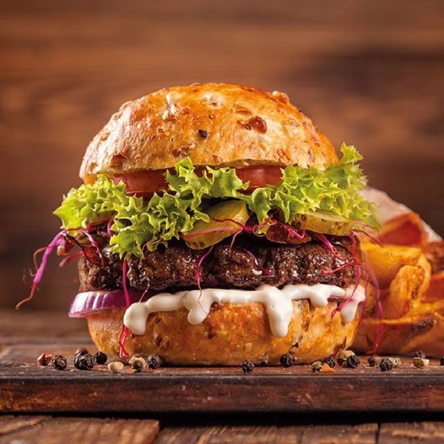 ET  BURGER- MEAT BURGER