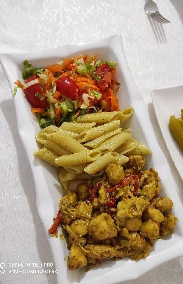 köri soslu tavuk- chicken curry sauce